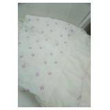 Lace Curtains & Twin Bedspread