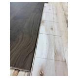 536 SF of Mohawk Engineered Hardwood - 5" x RL - Chicago Oak - EWQ