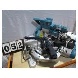 Makita Cordless Side Compound Miter Saw