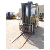2005 Yale GLP060 LP Forklift with Heated Cab