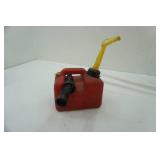 1 gallon gas can with gas