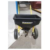 Yardworks push spreader 85 lbs.
