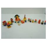 Vintage Little people toys