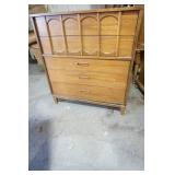 vintage dresser with mirror, Chest of Drawers