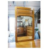 Young Hinkle brand chest of drawers ,dresser    with mirror, queen size bed frame