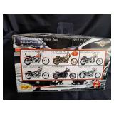 Harley Davidson Replica Bike 1/18 Scale