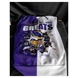 Vikings Clothing Lot See below