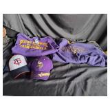 Vikings Clothing Lot See Below
