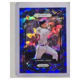 Chipper Jones 2024 Panini Prizm Blue Cracked Ice No. 15