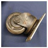 BOX OF CASTER WHEELS