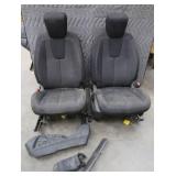 USED MAGNA INTERNATIONAL BUCKET SEATS