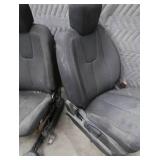 USED MAGNA INTERNATIONAL BUCKET SEATS