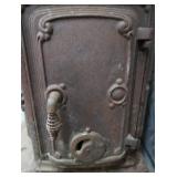 VINTAGE/ANTIQUE? DOUBLE STAR PARLOR STOVE