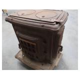 VINTAGE/ANTIQUE? DOUBLE STAR PARLOR STOVE
