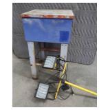 PARTS WASHER WITH HALOGEN LIGHTS AND BONUS RAMPS