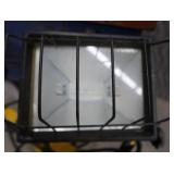 PARTS WASHER WITH HALOGEN LIGHTS AND BONUS RAMPS