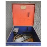 PARTS WASHER WITH HALOGEN LIGHTS AND BONUS RAMPS