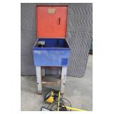 PARTS WASHER WITH HALOGEN LIGHTS AND BONUS RAMPS