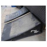 PARTS WASHER WITH HALOGEN LIGHTS AND BONUS RAMPS