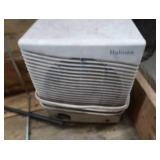 VINTAGE AMMUNITION BOX WITH 4 SUNFLOWER PROPANE HEATERS AND BUCKET HEATER