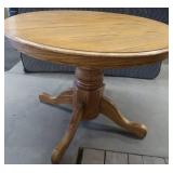 42" OAK ROUND TABLE