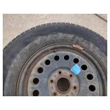 Wrangler tire P265 / 70R17 with rim