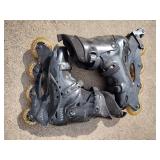 2 Ultra wheels roller blades with bags