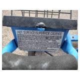 2 Halogen lights with bulbs