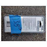 2 Halogen lights with bulbs