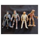 Vintage 90s Assorted Star Wars figures.