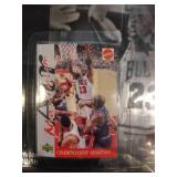 3 Collectible Michael Jordan figures