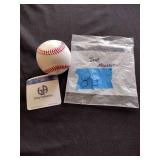 Joe Mauer signed baseball global authentics certified