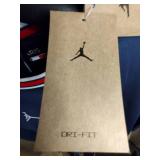 New Messi #30 Michael Jordan Nike jersey size L Paris Saint Germain