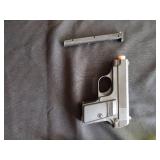 G2 Gas model BB gun HGX-124 with green gas and spring loaded air soft gun