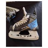 CCM classic hockey skates size 3 US