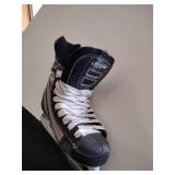 Kids CCM hockey skates size 1