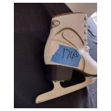 DBX figure skates women’s size 9 US