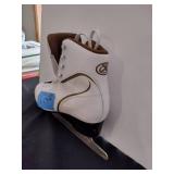 DBX figure skates women’s size 9 US