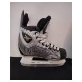 CCM vector 3.0 hockey skates youth 11