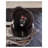 CCM vector 3.0 hockey skates youth 11