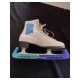 White figure skates women’s size 5 and size 8
