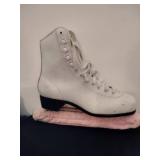 White figure skates women’s size 5 and size 8
