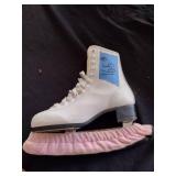 White figure skates women’s size 5 and size 8