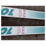 Vintage Rossignol World Cup slalom concept snow skis