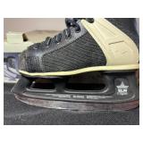 CCM sports junior size 2.5 skates