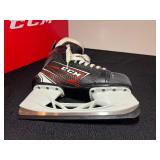 CCM JR size 6 hockey skates