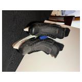 Bauer supreme hockey skates with elite hockey laces