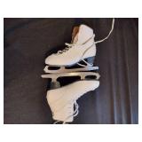 DBX figure skates women’s size 8