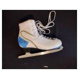 DBX figure skates women’s size 8
