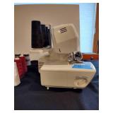 Baby lock protégé sowing machine with 26 rolls of thread